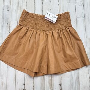 New Soft Vegan Leather Pleated Mini Shorts Cognac Carmel Medium Smocked Waist